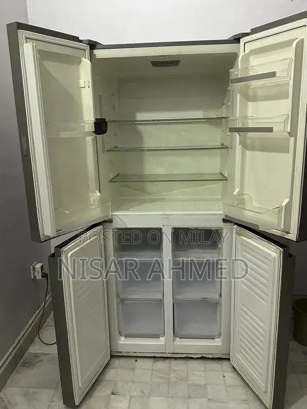 Signature French Door Refrigerator with Modern Design
