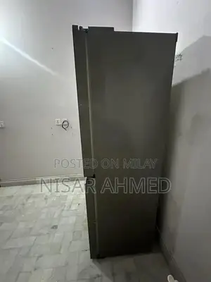 Signature French Door Refrigerator with Modern Design