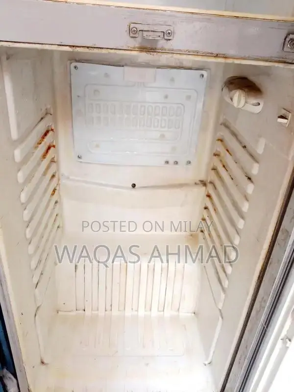 Compact Humidifier with Cooling and Reliable Performance