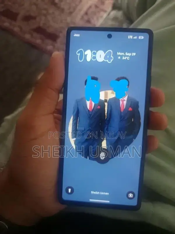 Google Pixel 6a Smartphone with Dual SIM and Extra Cases
