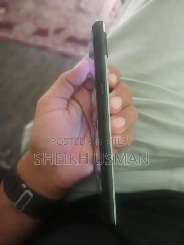 Google Pixel 6a Smartphone with Dual SIM and Extra Cases