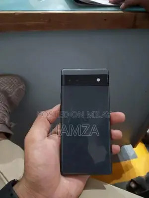 Mid-Range Android Smartphone with Compact Design