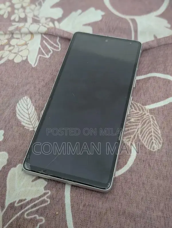 Pixel 7 Smartphone - Official PTA Approved Single SIM Device