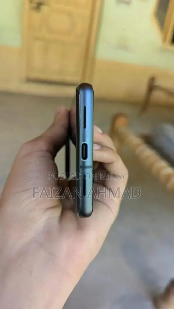 Google Pixel 7 Smartphone - Unlocked Dual SIM