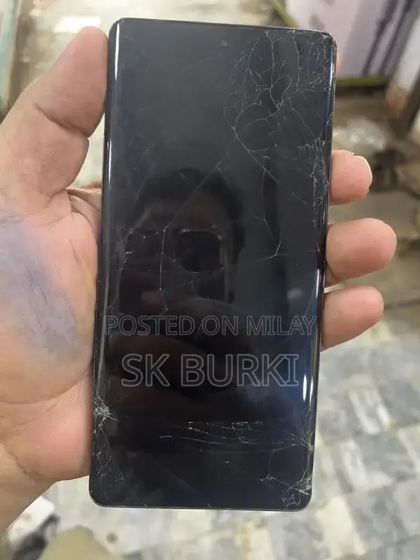 Pixel 7 Pro and 4a 5G Smartphones with LCD Damage