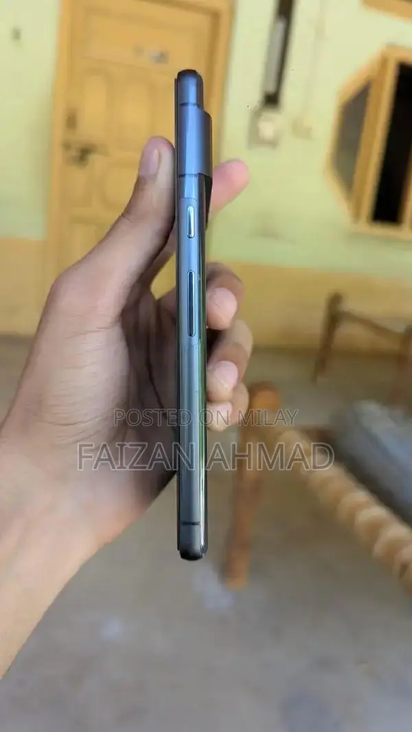 Google Pixel 7 Smartphone - Unlocked Dual SIM