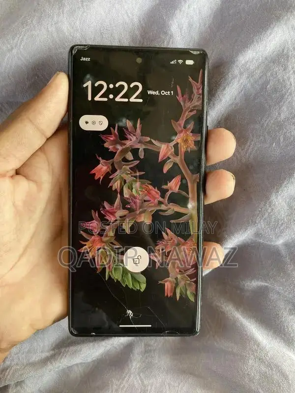 Google Pixel 6 Smartphone - High-Performance Mobile Device