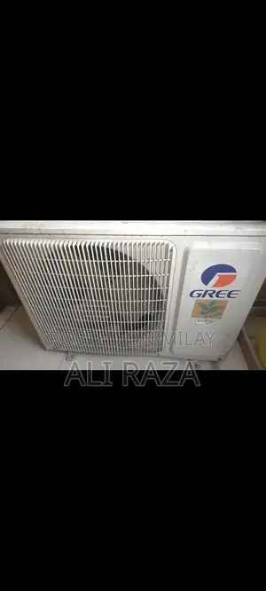 Gree Inverter Air Conditioner - Excellent Condition