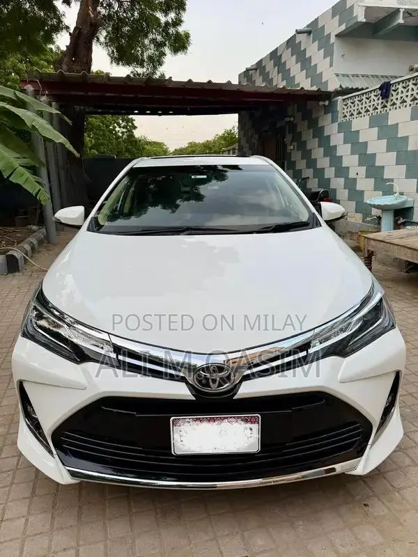 Toyota Grandy Beige Interior Low Mileage Maintained Vehicle