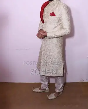 Large Traditional Groom Sherwani - Lightly Worn Wedding Attire