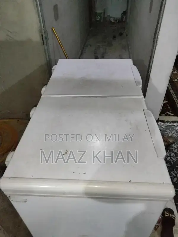 Haier Energy-Efficient Chest Freezer with Advanced Cooling Technology