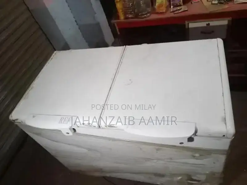 Deep-Freeze Hair Treatment with Excellent Condition