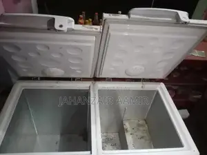 Deep-Freeze Hair Treatment with Excellent Condition