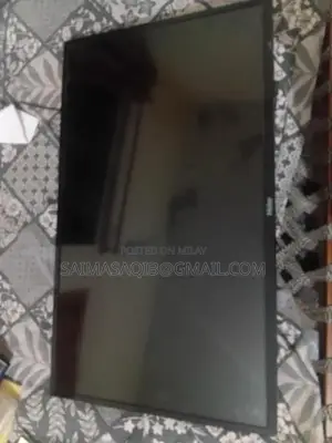 Photo - 32-Inch LED Panel Display with Potential Maintenance Need