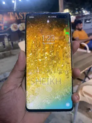 Galaxy S10 5G Smartphone 256GB Storage Cellular Device