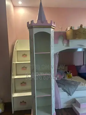 Space-Saving Bunker Bed with Storage Stairs and Bookshelf