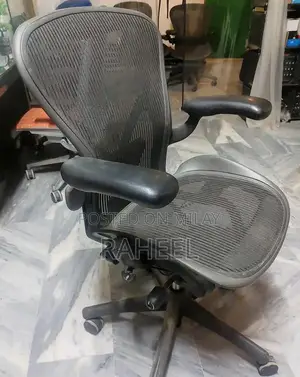 Herman Miller Aeron Ergonomic Office Chair - Graphite Remastered