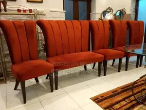 Luxurious Velvet Dining Chairs - High-Quality Seating for Your Home