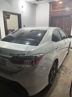 Photo - Toyota Altis Special Edition 2022 Sedan