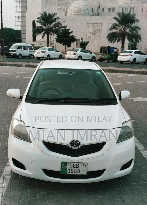 Toyota Belta Home Used Car - Excellent Condition Sedan