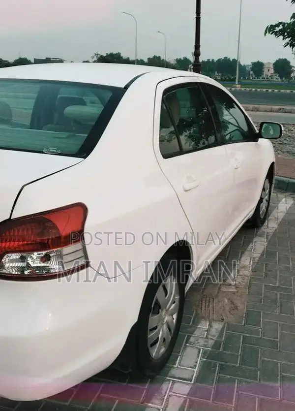 Toyota Belta Home Used Car - Excellent Condition Sedan