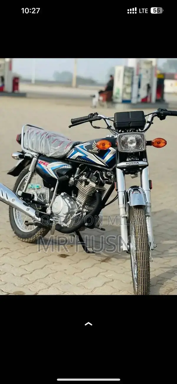 Honda 125cc Motorcycle - Low Mileage Excellent Condition