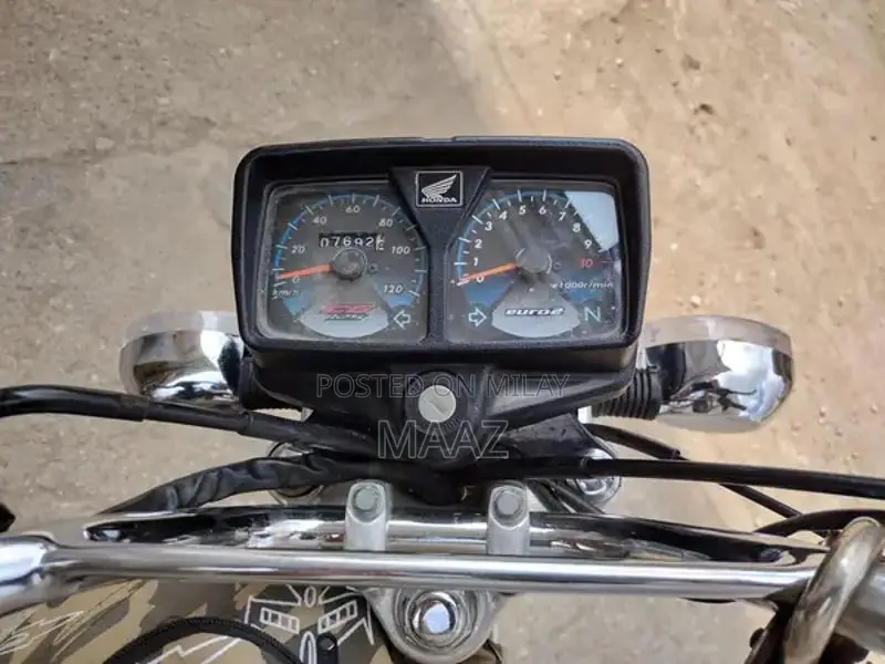 Honda 125cc Motorcycle - Brand New 2022 Model