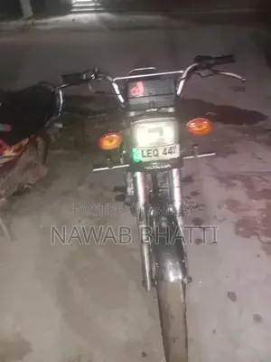 Honda 125cc Motorcycle Lightweight Sport Bike