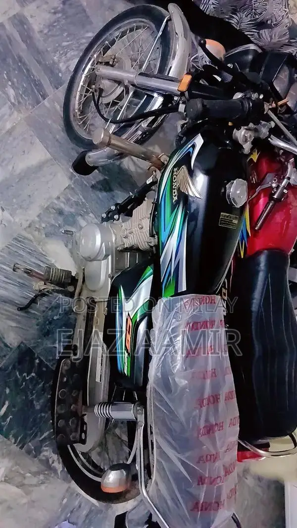 Honda 125 Motorcycle 2023 Model Single Cylinder