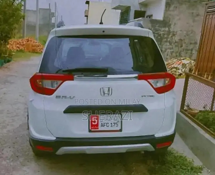 Honda BR-V Compact SUV - Versatile Urban Crossover