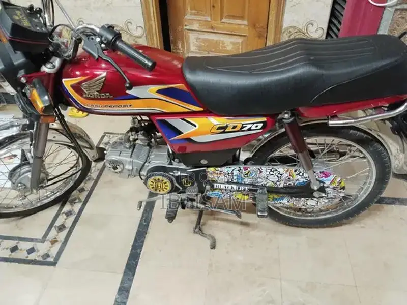 Honda CD 70 Motorcycle 2024 Model