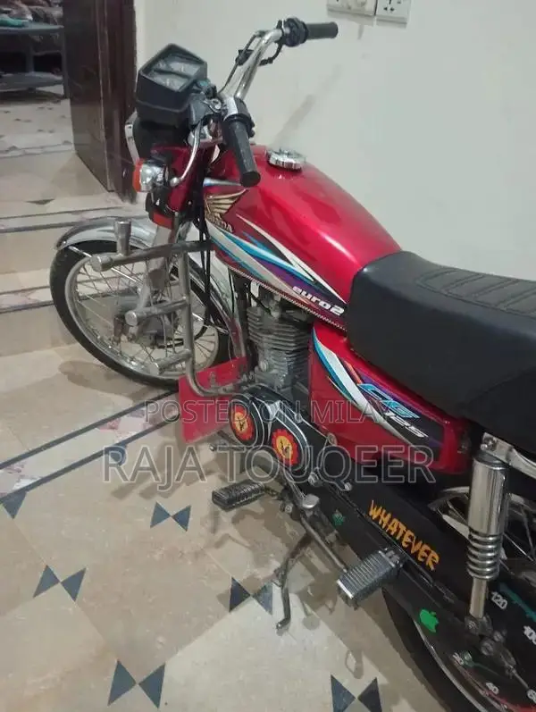 Honda CG 125 Motorcycle 2015 Model
