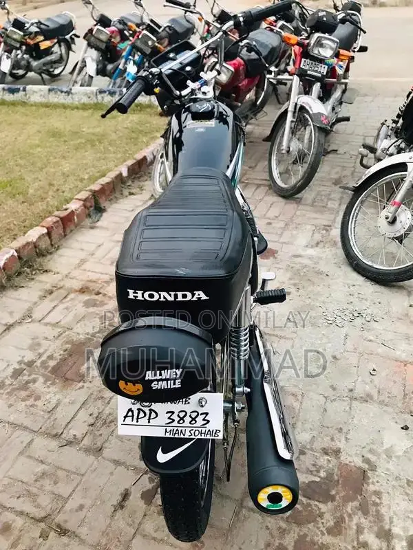 Honda CG 125 2022 Motorcycle - New Model Graphics