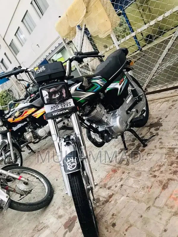 Honda CG 125 2022 Motorcycle - New Model Graphics