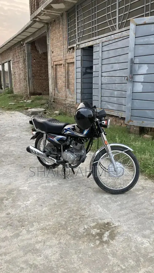 Honda CG 125 Motorcycle 2025 Model