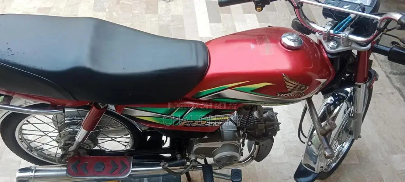 Honda CD 70 Vintage Motorcycle - 2022 Model