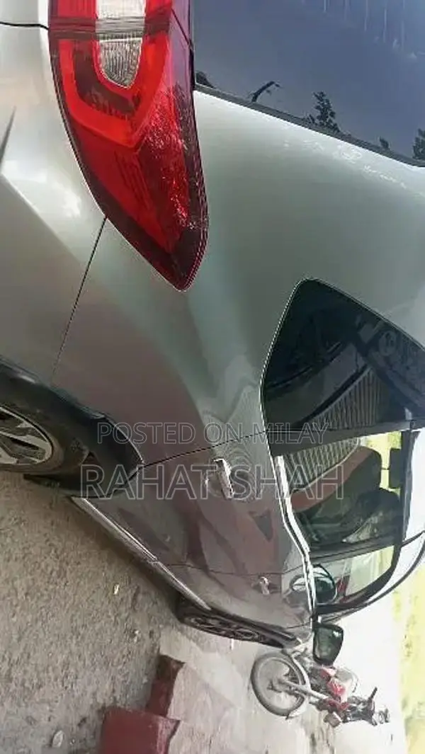 Honda BR-V 2018 Compact SUV Petrol Vehicle