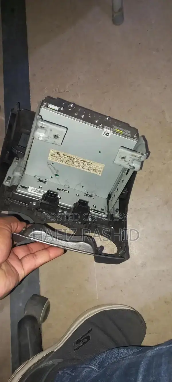 Vintage Honda CD Players in Excellent Condition