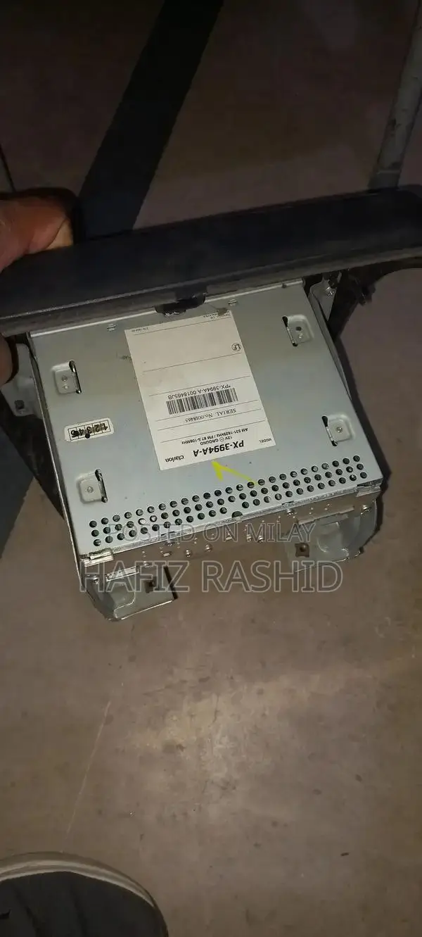 Vintage Honda CD Players in Excellent Condition