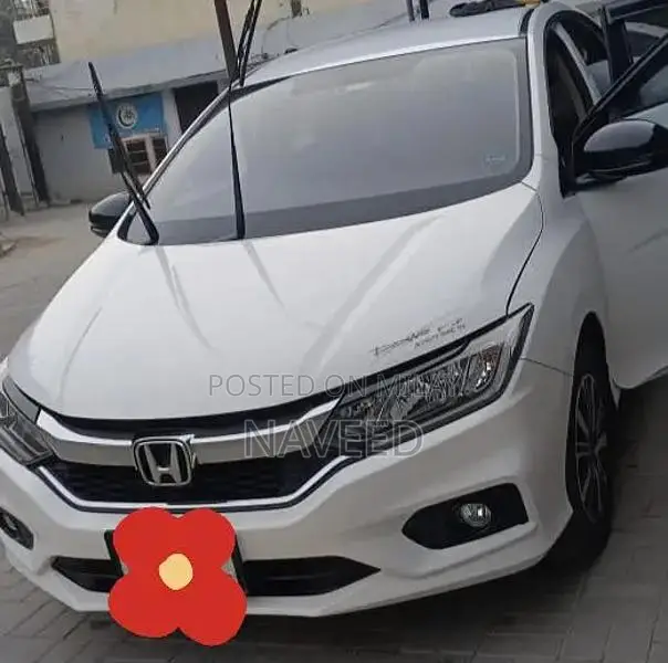 Honda City Aspire CVT Sedan - Premium Compact Car