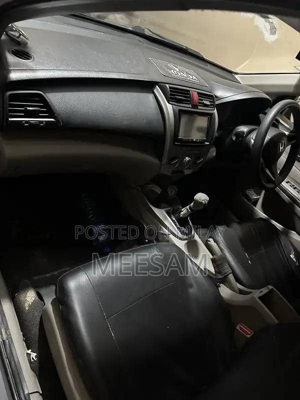 Honda City Sedan 2016 - Well Maintained Compact Car