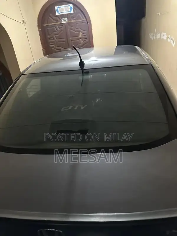 Honda City Sedan 2016 - Well Maintained Compact Car