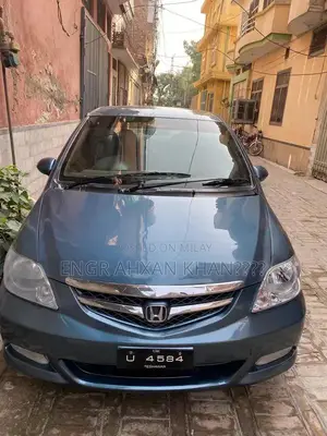 Photo - Honda City i-DSI Sedan - Metallic Blue