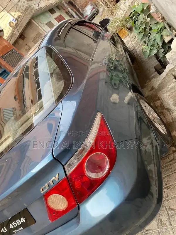 Honda City i-DSI Sedan - Metallic Blue