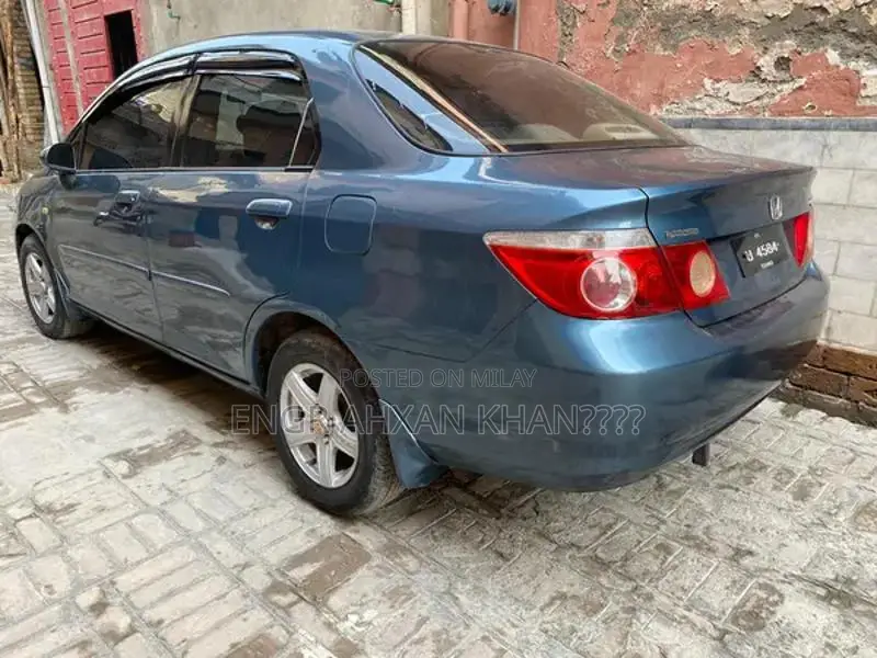 Honda City i-DSI Sedan - Metallic Blue