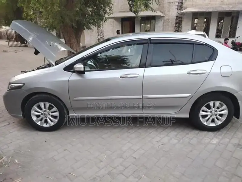 Honda City Aspire Sedan - 2018 Model Low Mileage Automatic