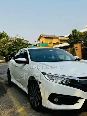 2017 Honda Civic Fabric Converter Sedan - Low Mileage