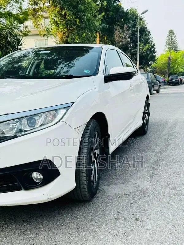 2017 Honda Civic Fabric Converter Sedan - Low Mileage