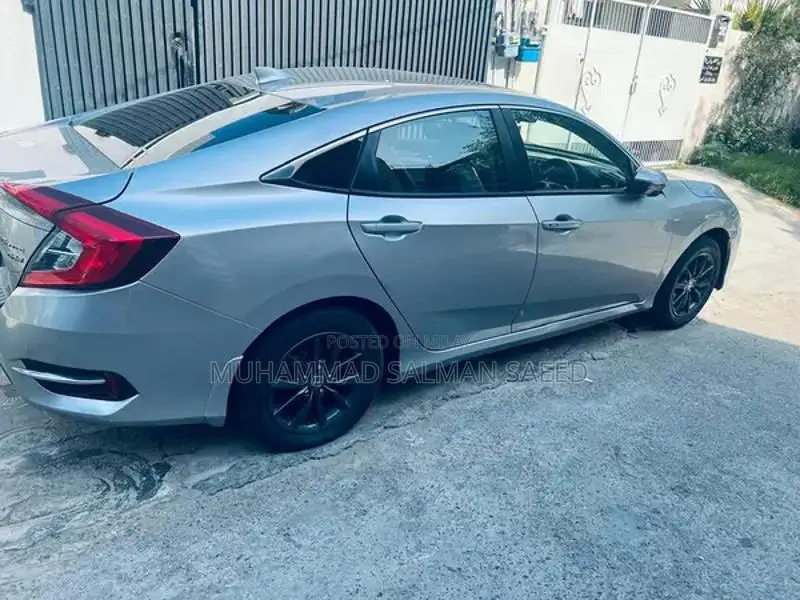 Honda Civic Oriel 2021 Sedan - Stylish Compact Car