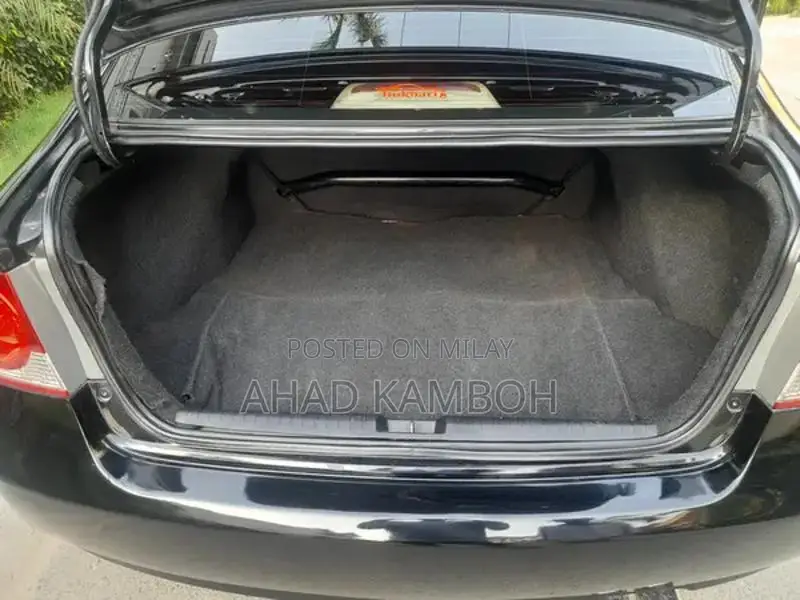 Honda Civic Reborn Oriel Prosmatic Full Option Sedan